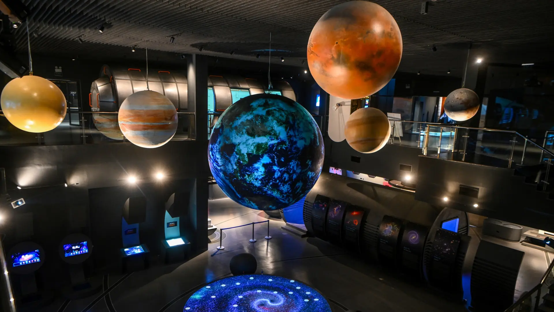 Bên trong Bảo tàng vũ trụ Việt Nam 